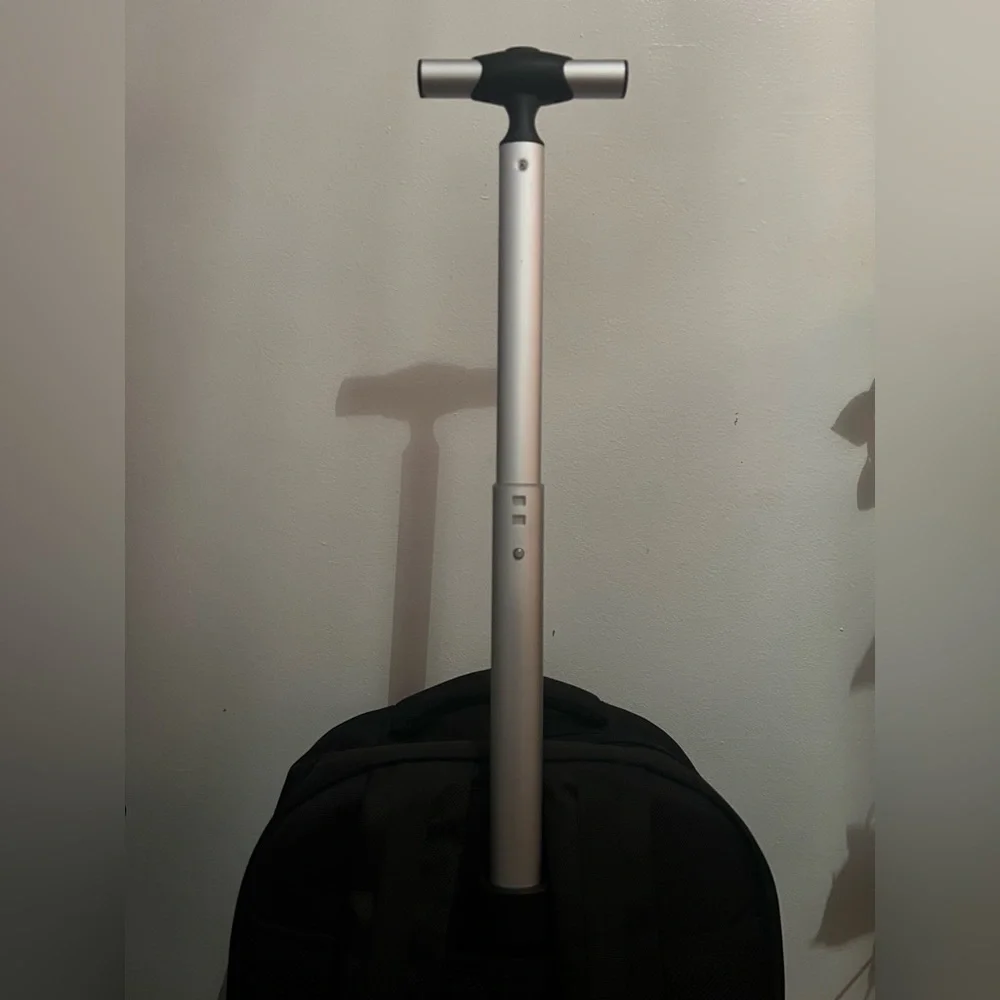 Travel Suitcase - Picture 5 of 5